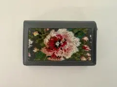 な*ん様 FEILER 花柄刺繍 二つ折り財布