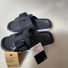 Nike ブラック ストラップサンダル