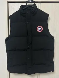 【国内正規品・美品】カナダグース ダウンベストL ブラックのサムネイル