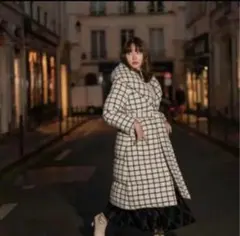 新品タグ✨Herlipto ツイードベルテッドダウンコート定価5.9万 チェック 新品タグ✨Herlipto ツイードベルテッドダウンコート定価5.9万