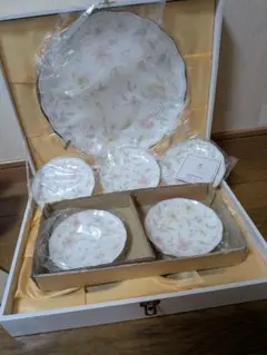 【未使用】ナルミ　ボーンチャイナ　パステルガーデン　ディナー皿小皿セット