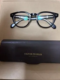 オリバーピープルズのシェルドレイクです。カラーはブラックです。