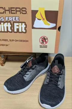 【新品・未使用】SKECHERS スケッチャーズ Swift Fit 25cmのサムネイル