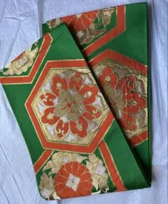 Item thumbnail for item 62572d05-a8ee-4fb6-9eb9-ee5f7672bdbc