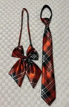 【値下中】ネクタイとリボン　2点セット　チェック柄　コスプレ