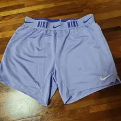 ナイキ　キッズ　Мサイズ