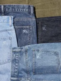 ユニクロ　JWアンダーソン　ストレートジーンズ　23インチ