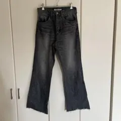 SHENERY カットオフストレートデニムパンツのサムネイル