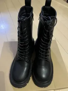 Item thumbnail for item f050e8fc-24ef-4d35-8e6d-c413fbac6f18