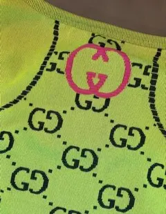 【夏セール】 GUCCI GGロゴ タンクトップ ネオンイエロー Mのサムネイル