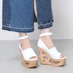 2025年最新】ジェフリーキャンベル スケートの人気アイテム