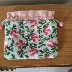 【最終値下げ】新品　フェイラーFEILER　シンクオブミー巾着ポーチ　保存袋付きのサムネイル
