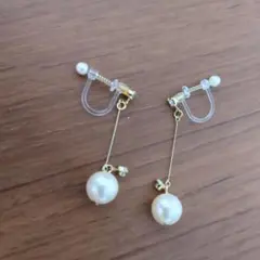 ゴールドパールドロップイヤリング