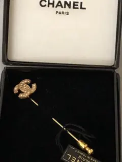 ✳️未使用　刻印有　タグ付　 シャネル　ヴィンテージ　ピンブローチ　ラインストーン