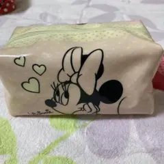 Item thumbnail for item 1bf1cf1a-9094-418c-9cc7-4f65a42069dd