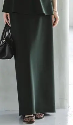 Noble コンフォートジャージーライクタイトスカート　グリーン　36