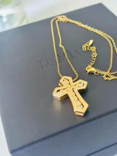 ⭐️新品⭐️クラウンゴールドネックレス