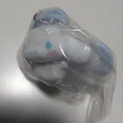 サンリオキャラクターズ　カラフルカラビナマスコットチャーム　シナモロール