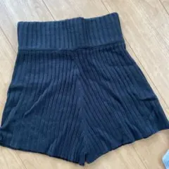 ハイウエスト　リブ編み　ニット　ショートパンツ ショーパン　リブニット　黒　S