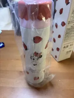 Disney Store Minnie Strawberry 水筒のサムネイル