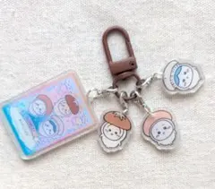 キャラクターアクリルキーホルダー4個セット