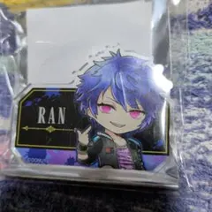 ブラスタ　アクリルクリップ　藍
