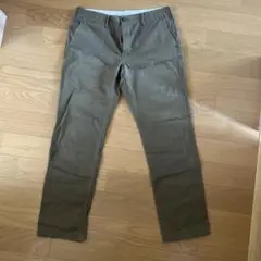 GU カーキ スリムフィット チノパン