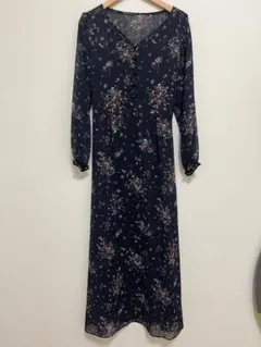 Rirandture 花柄ネイビーシフォンロングワンピース