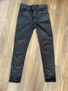 UNIQLO ストレッチブラックデニム　スキニー