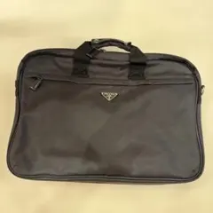 PRADA ブラック ビジネスバッグのサムネイル