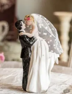 ウェディングケーキトッパー