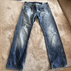 ディーゼルジーンズ レディース　デニム　ダメージ