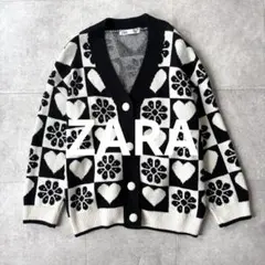 ZARA Vネック ニットカーディガン ハート柄 総柄 モノトーン 白黒 Mのサムネイル