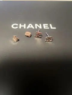 【値下げ不可】ピンクゴールドCCロゴピアス(両耳)(ラスト1点)