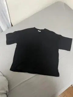 gu ジーユー　ヘビーウエイトＴシャツ　半袖　tシャツ　トップス