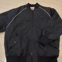 アディダス　ブルゾン