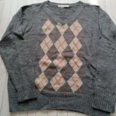 B.L.U.E. アーガイル Vネックセーター グレー