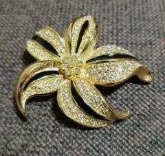 極美品 Christian Dior ディオール 花 フラワー ブローチ - メルカリ