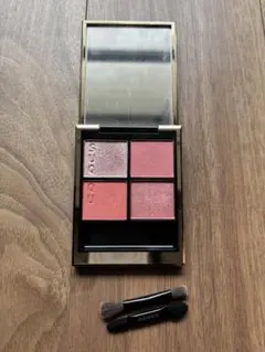 SUQQU アイシャドウ　136