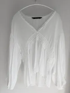 ZARA シアーブラウス