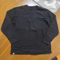 ブラック長袖カットソー 胸ポケット付き fieldcore