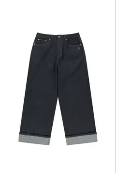 AAKAM シンチバックデニムパンツ ダークブルー - メルカリ