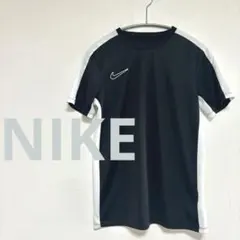 ☆ナイキNIKE黒白 ショートスリーブシャツ