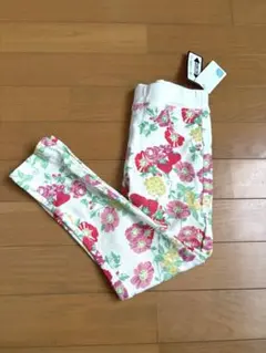 花柄ロングパンツ　ストレッチ　120サイズ　新品