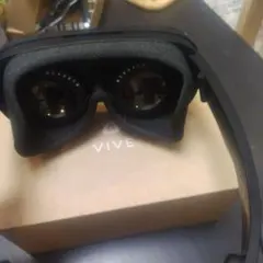 HTC VIVE Flow VRHMDヘッドセット - メルカリ