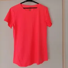 レディース UNDER ARMOUR Tシャツ size L相当品