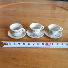 ミニチュア陶器カップ3個セット