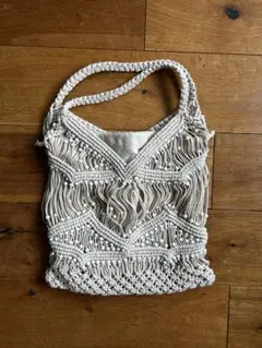 アイボリー マクラメ編み ショルダーバッグ