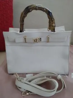 DIANAショルダーバッグ バンブーハンドル