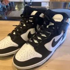 Nike スニーカー ブラック ホワイト
